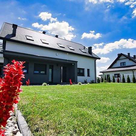 Apartamenty Izabell By Housine Zator Zewnętrze zdjęcie