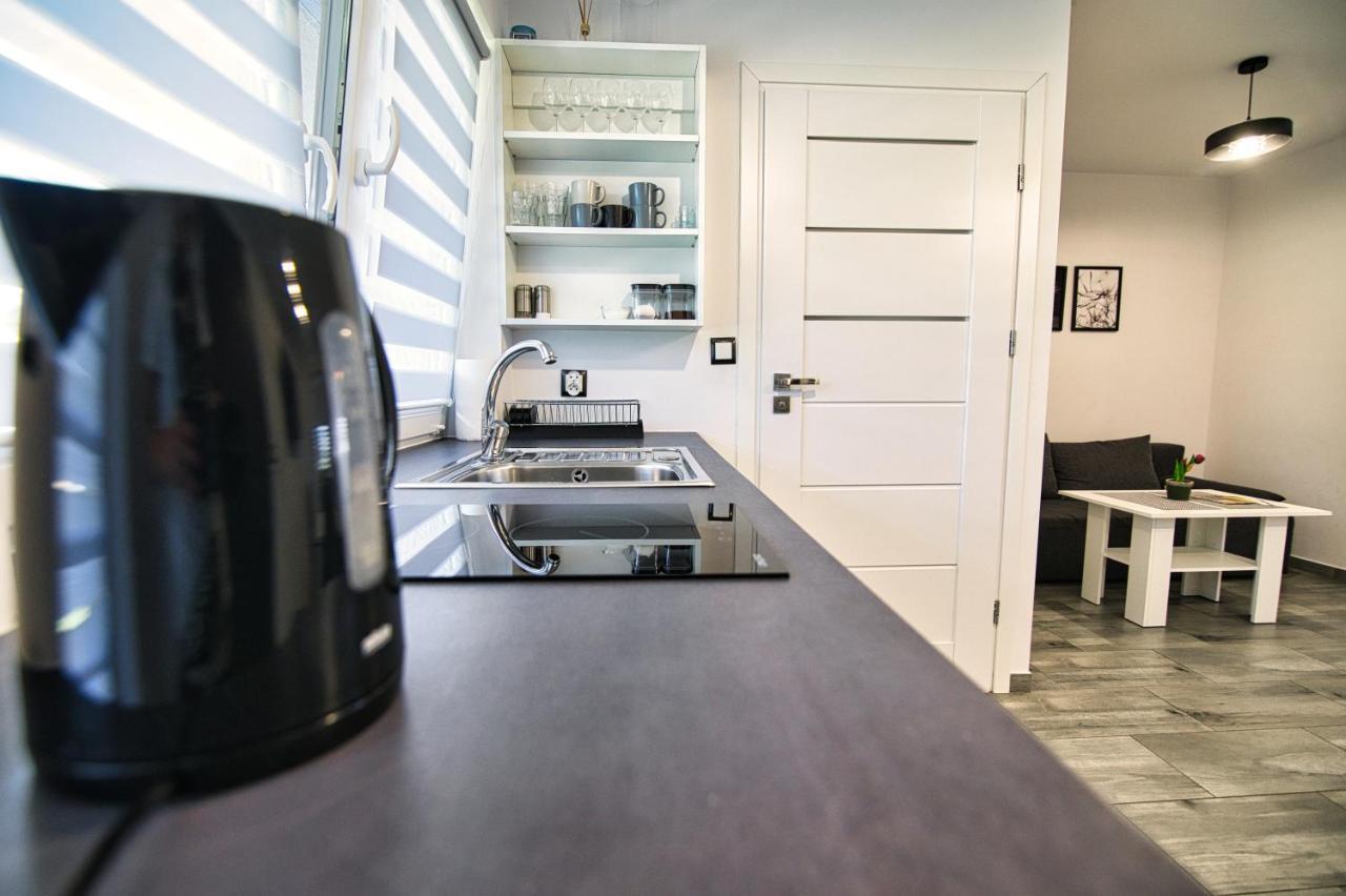 Apartamenty Izabell By Housine Zator Zewnętrze zdjęcie