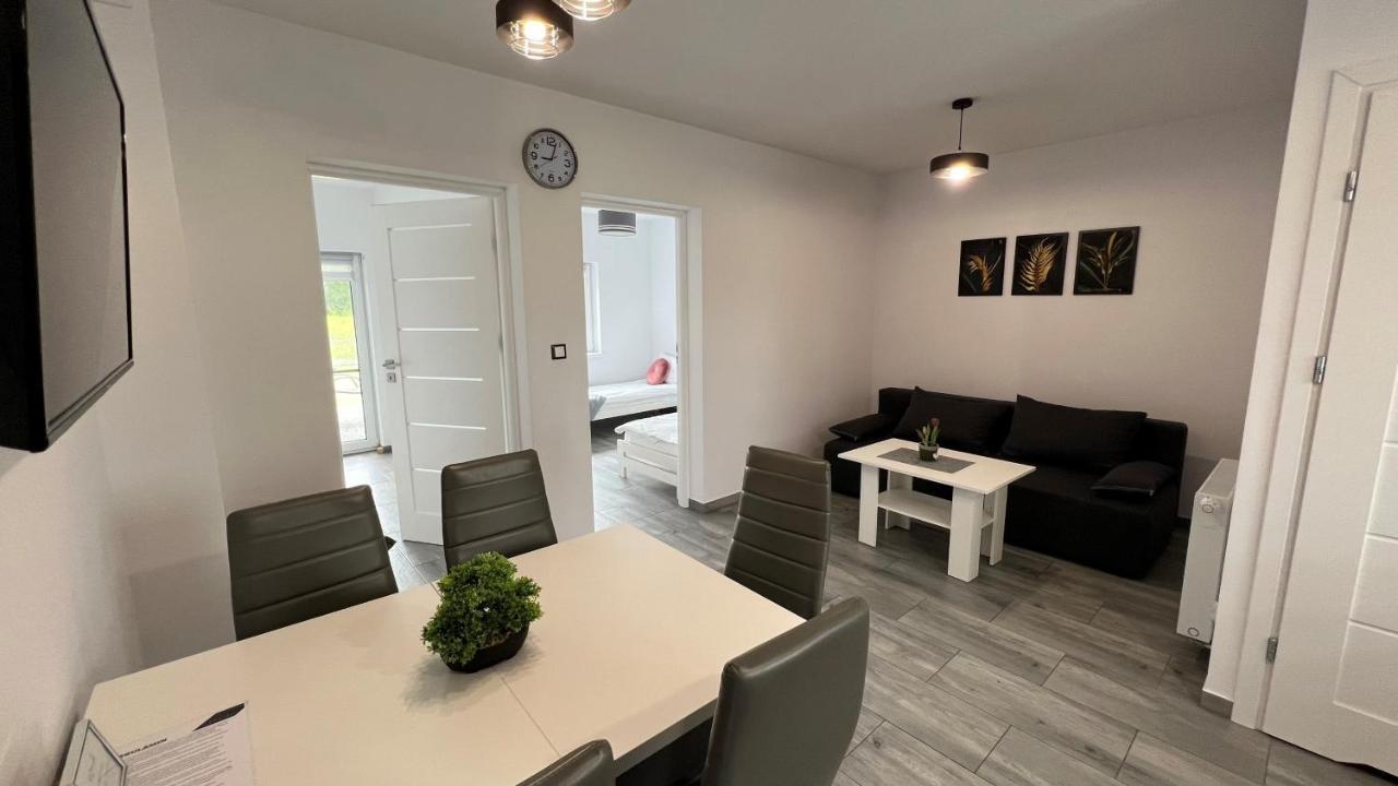 Apartamenty Izabell By Housine Zator Zewnętrze zdjęcie